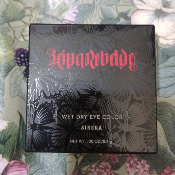 Reina Rebelde Wet Dry Eye Color Palette in Sirena Full Size NWT - Picture 3 of 4